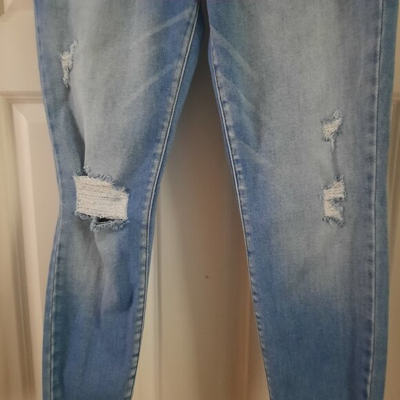 Kancan Jeans Womens 9/28 Low‎ Rise Skinny Ankle Distressed Raw Hem Boho Stretch - Picture 4 of 10